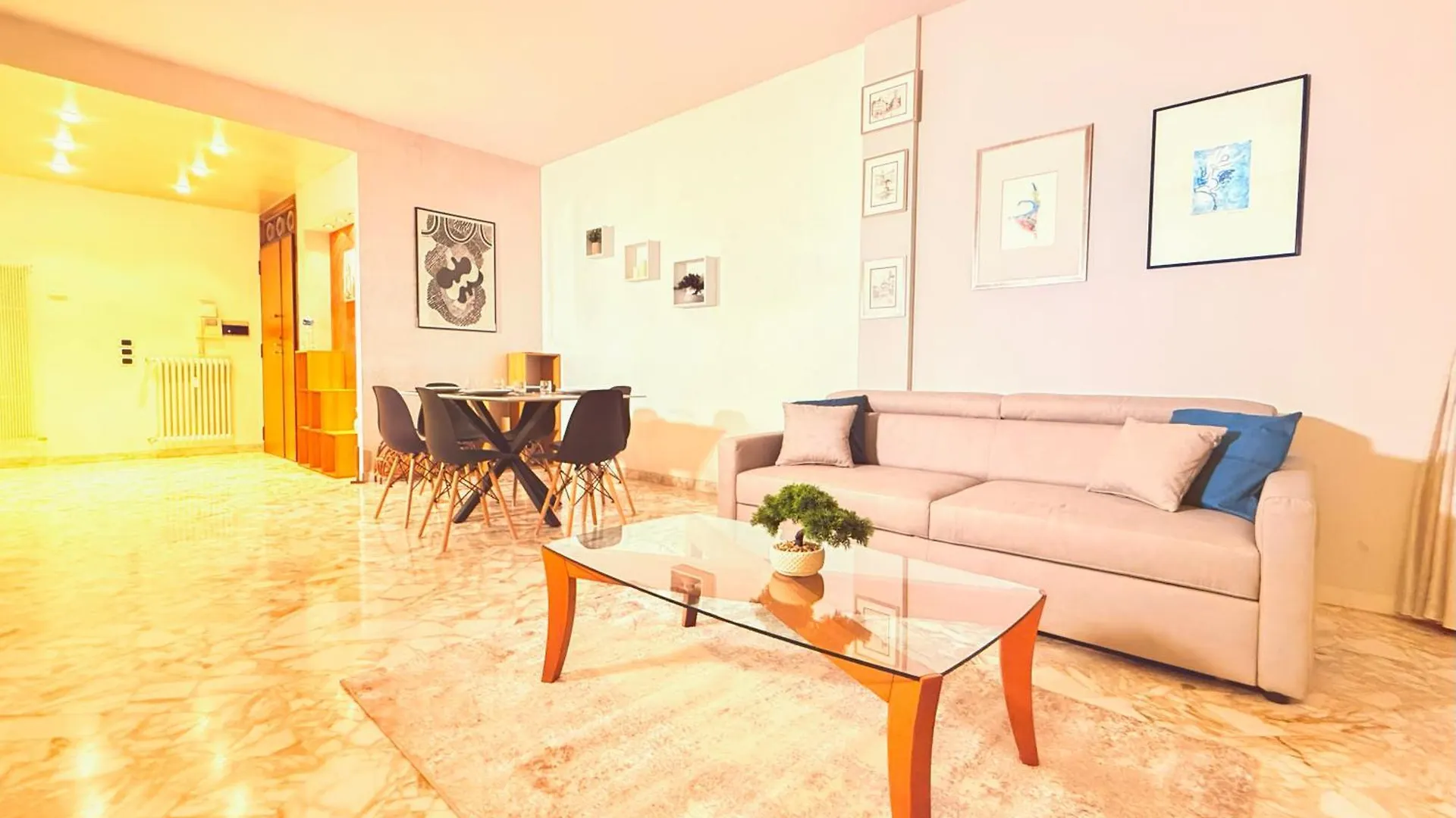 Ampio Appartamento Con Vista Monti Wi-Fi Veloce, Self Check-In, Vicino Stazione E Centro Arezzo Italien